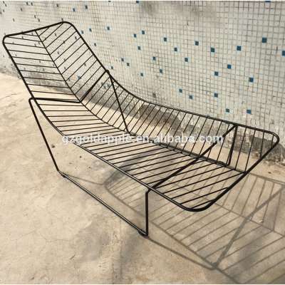 Outdoor metal lounge chair leaf wire lounge chair