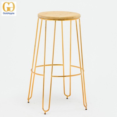 Modern Appearance furniture Metal wire bar stool, gold color kitchen stool with timber seat